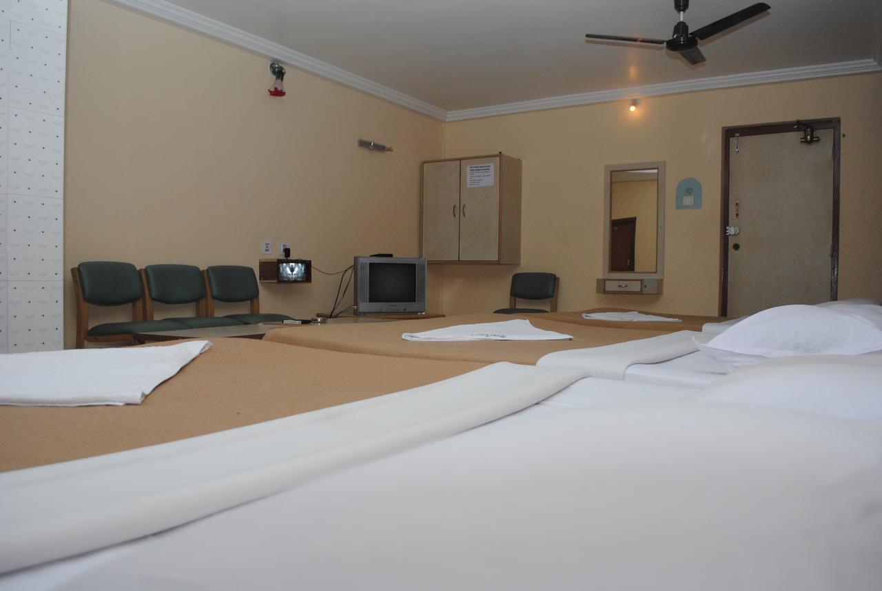 Hotel Pancharatna Paradise อูดุปปี ภายนอก รูปภาพ